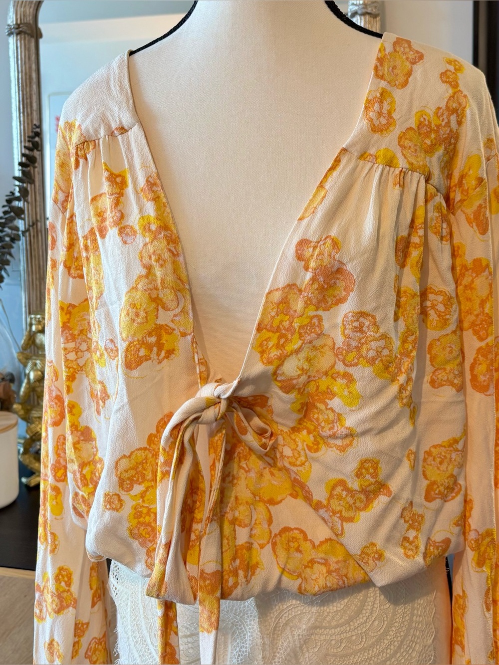 FREE PEOPLE Women's Floral Tie-Front Body Suit Blouse - Yellow/Cream Medium - Picture 9 of 17